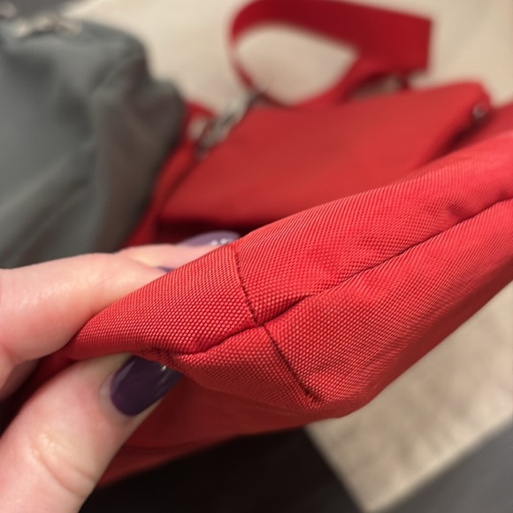 2 bagallini crossbody purses - Picture 9 of 11